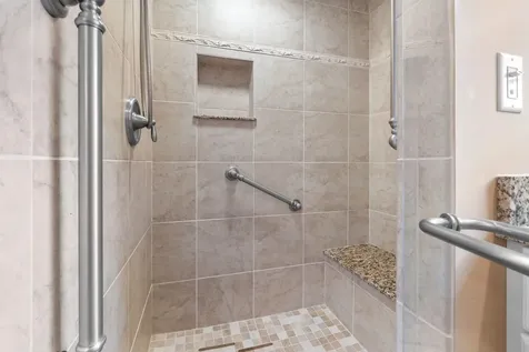 5 Courtland Drive Merrimack NH 03054