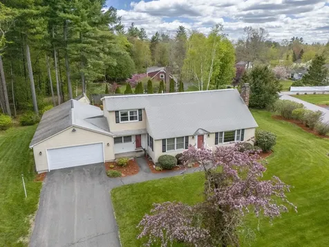 5 Courtland Drive Merrimack NH 03054