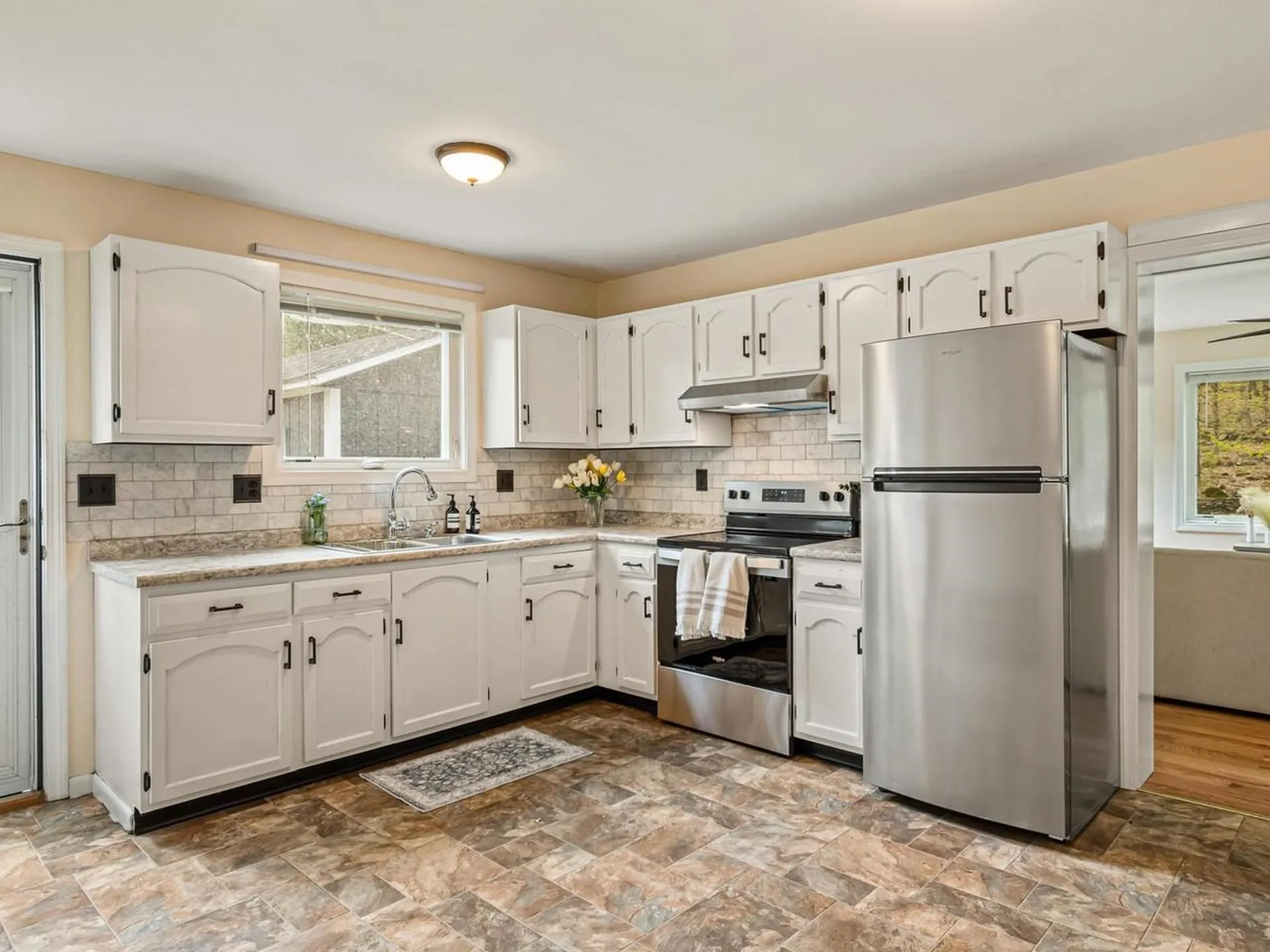 1593 North Road Hinesburg VT 05461