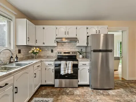 1593 North Road Hinesburg VT 05461