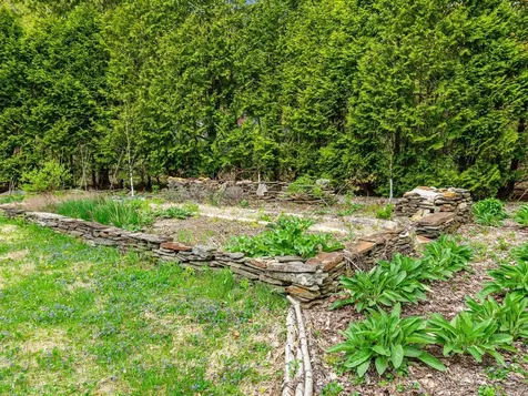 1593 North Road Hinesburg VT 05461
