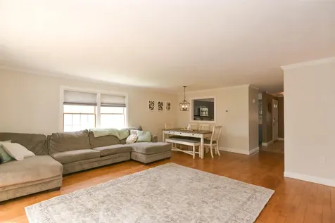 3 Wade Farm Road Newmarket NH 03857