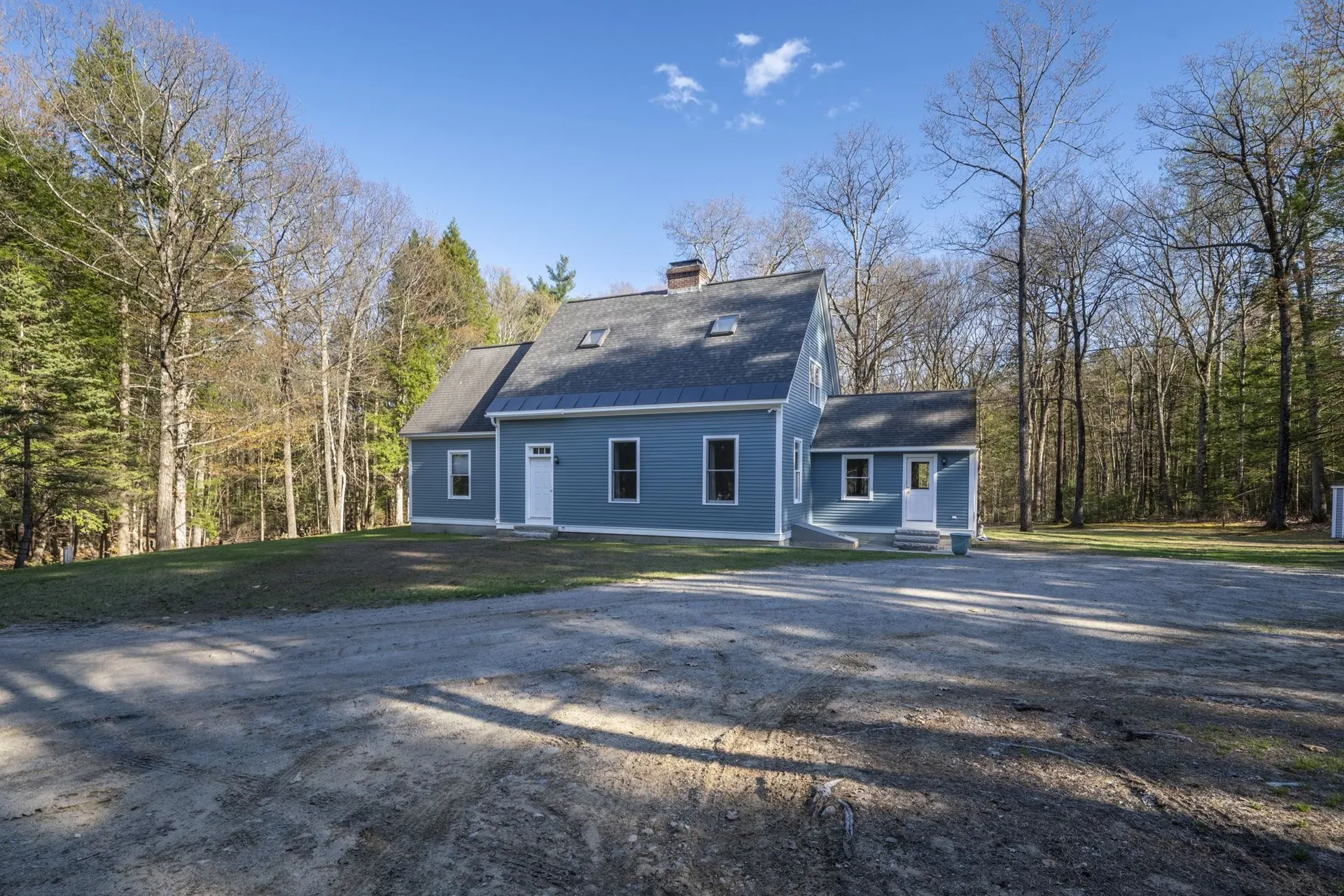 103 Flanders Memorial Road Weare NH 03281
