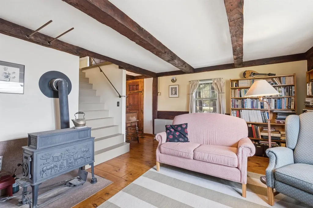 291 Bay Hill Road Northfield NH 03276