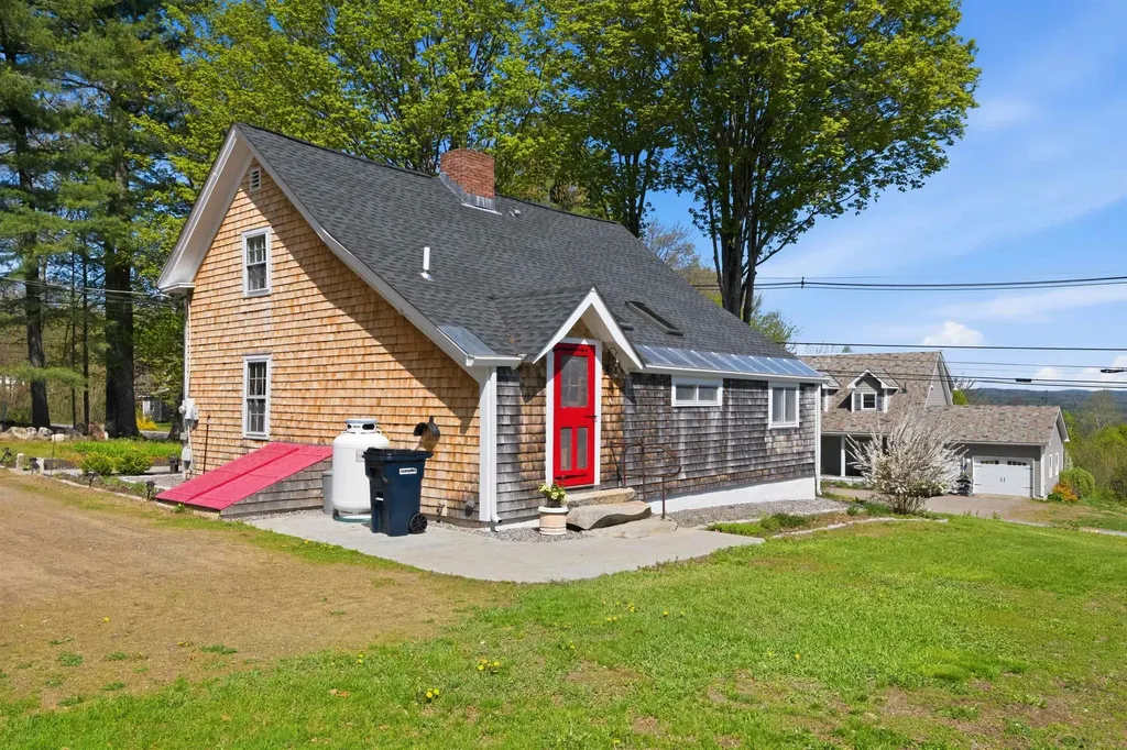 291 Bay Hill Road Northfield NH 03276