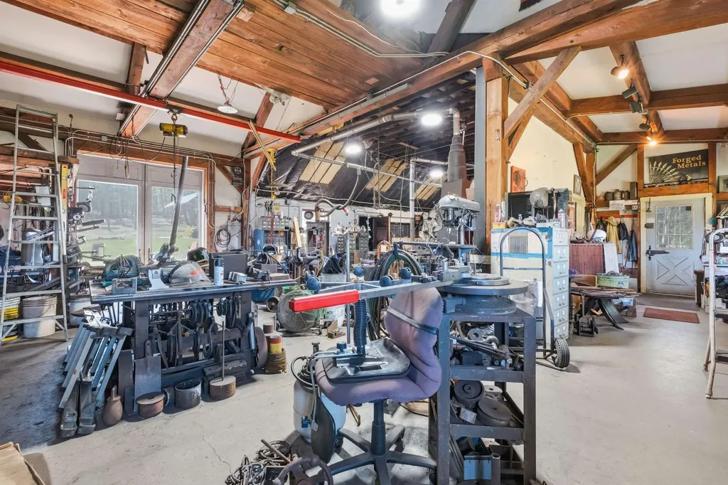 291 Bay Hill Road Northfield NH 03276