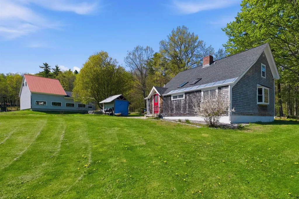 291 Bay Hill Road Northfield NH 03276