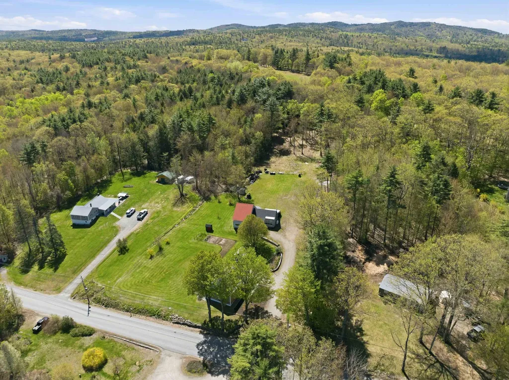 291 Bay Hill Road Northfield NH 03276