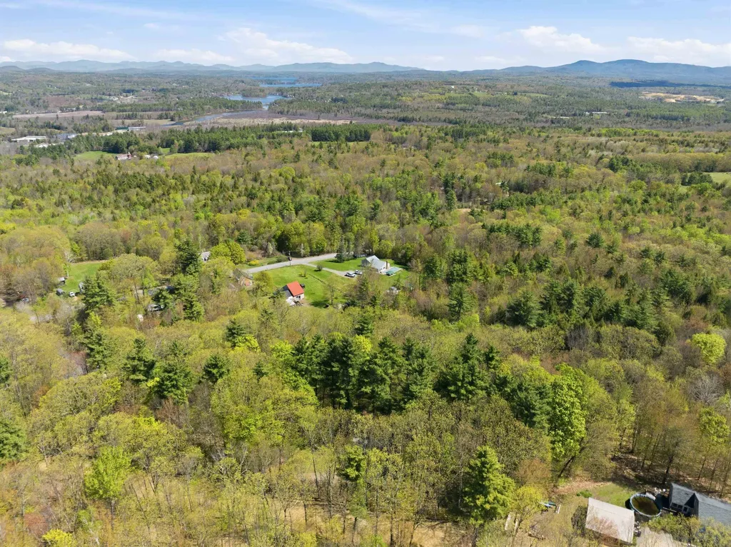 291 Bay Hill Road Northfield NH 03276