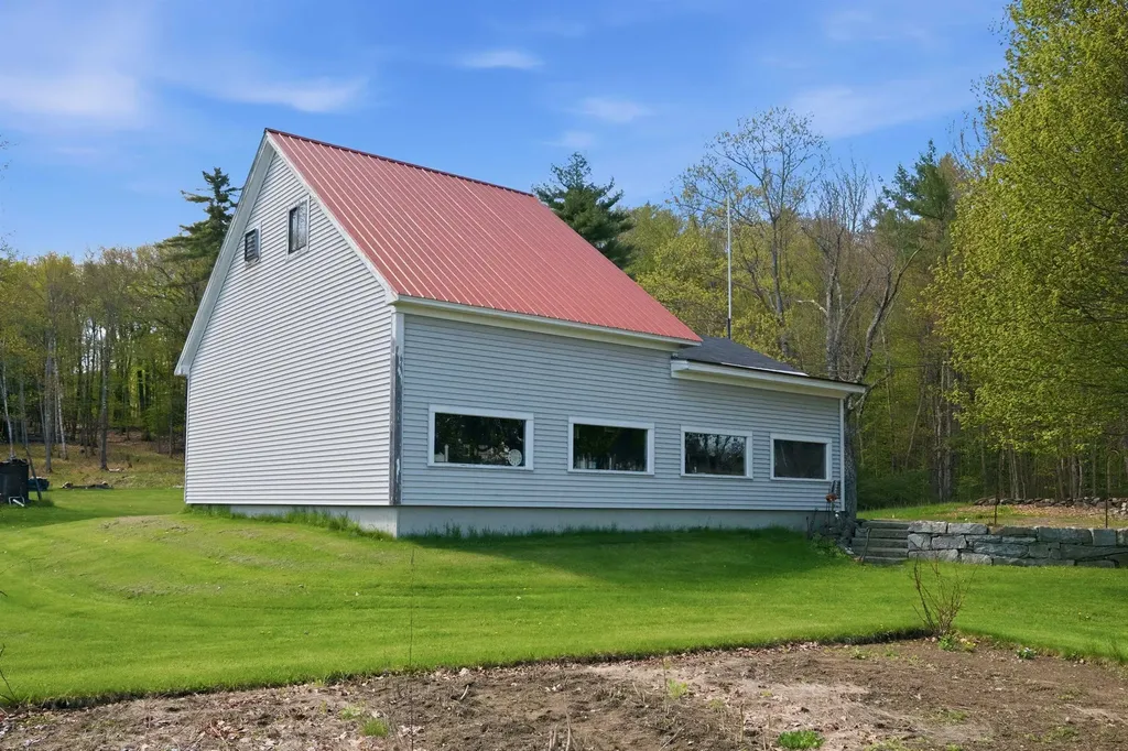 291 Bay Hill Road Northfield NH 03276