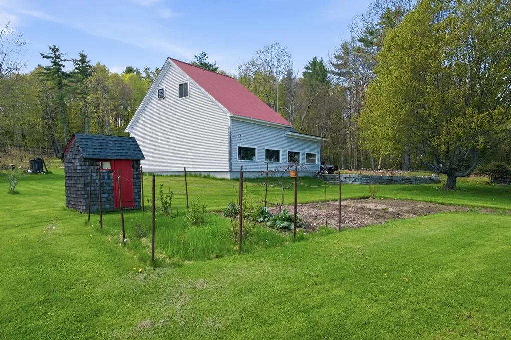 291 Bay Hill Road Northfield NH 03276