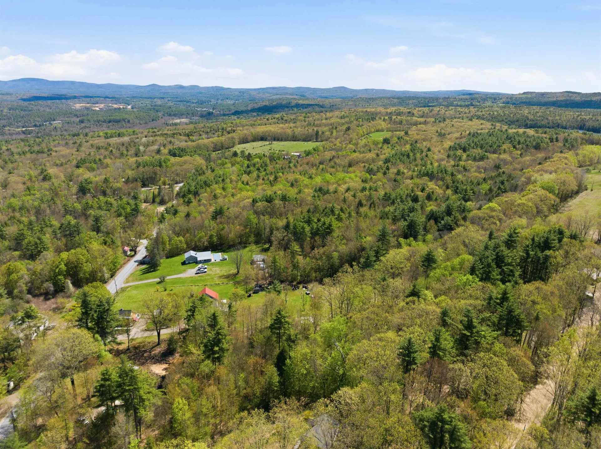 291 Bay Hill Road Northfield NH 03276