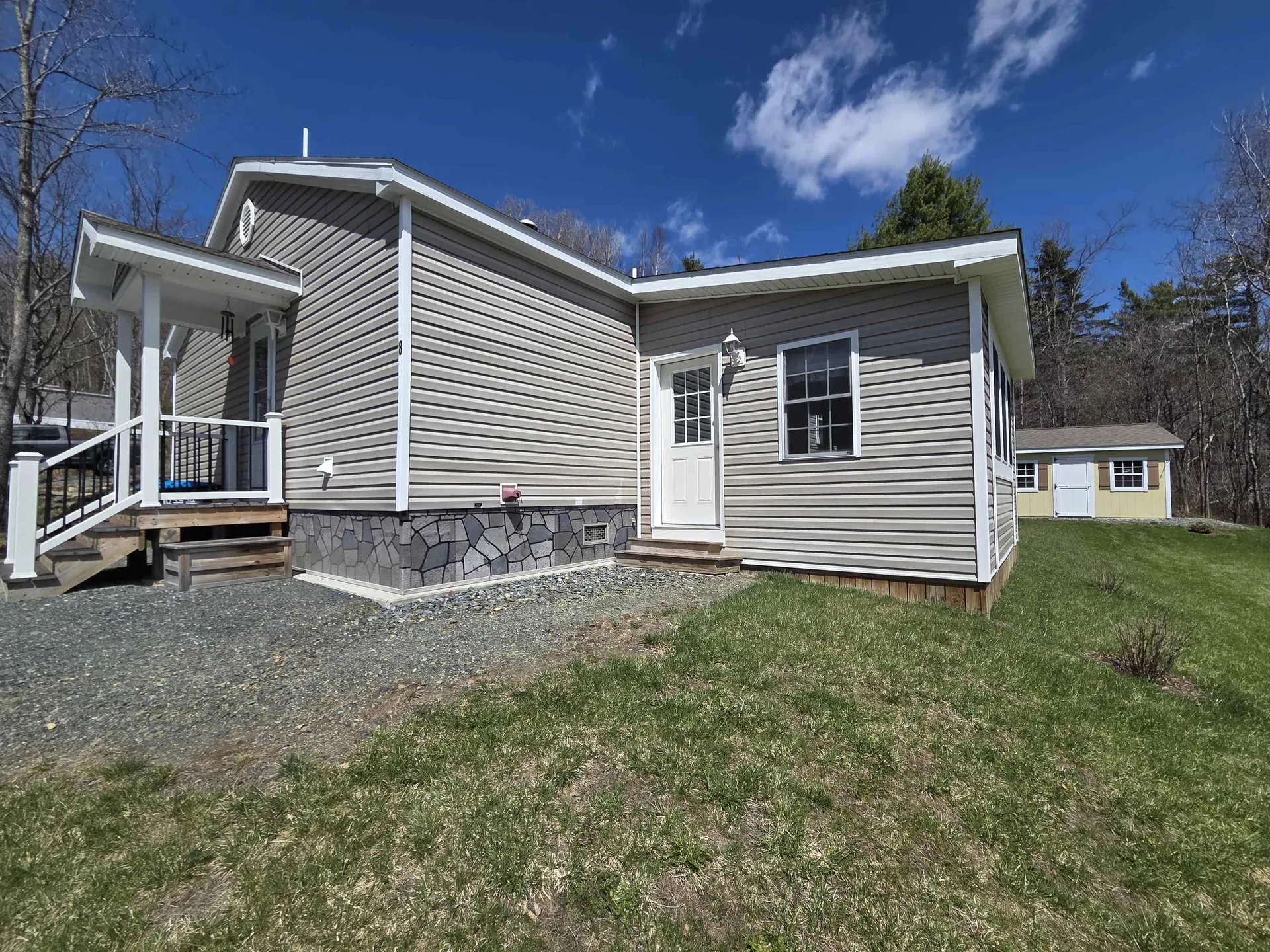 8 Meriden Mobile Court Drive Plainfield NH 03781