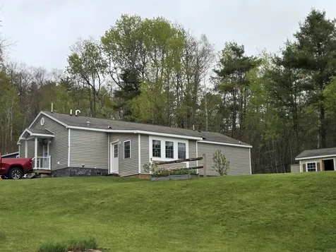 8 Meriden Mobile Court Drive Plainfield NH 03781