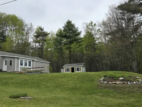 8 Meriden Mobile Court Drive Plainfield NH 03781
