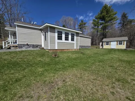 8 Meriden Mobile Court Drive Plainfield NH 03781