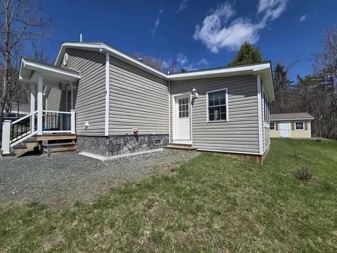 8 Meriden Mobile Court Drive Plainfield NH 03781