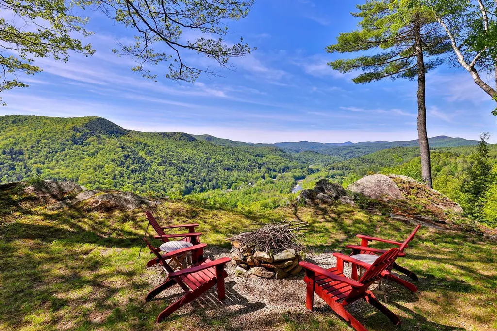 544 Vulture Mountain Road Stockbridge VT 05772