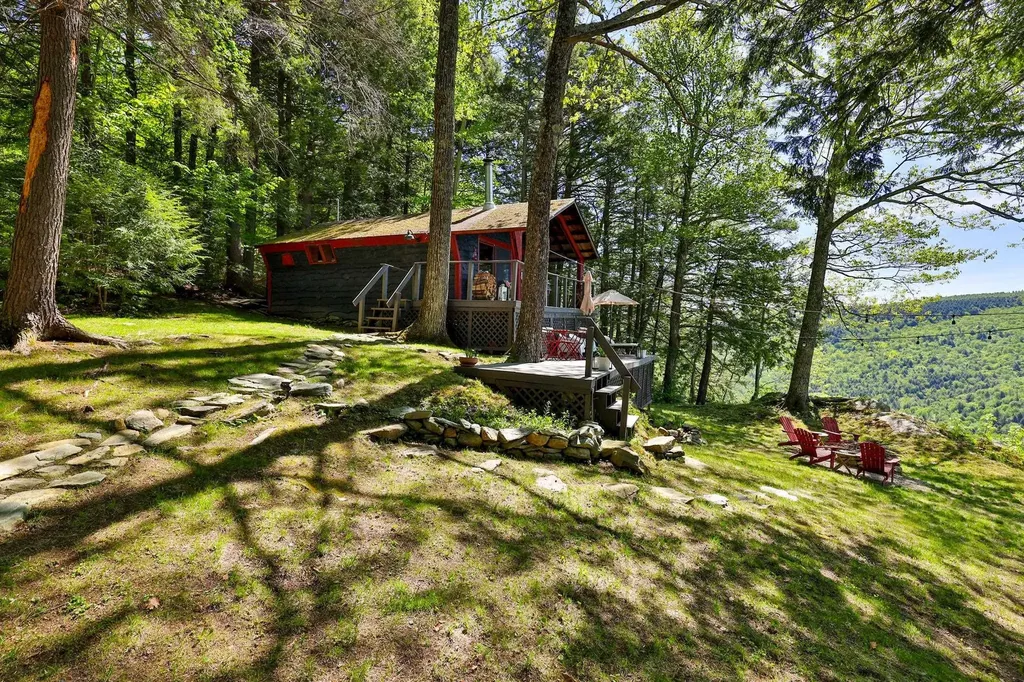 544 Vulture Mountain Road Stockbridge VT 05772