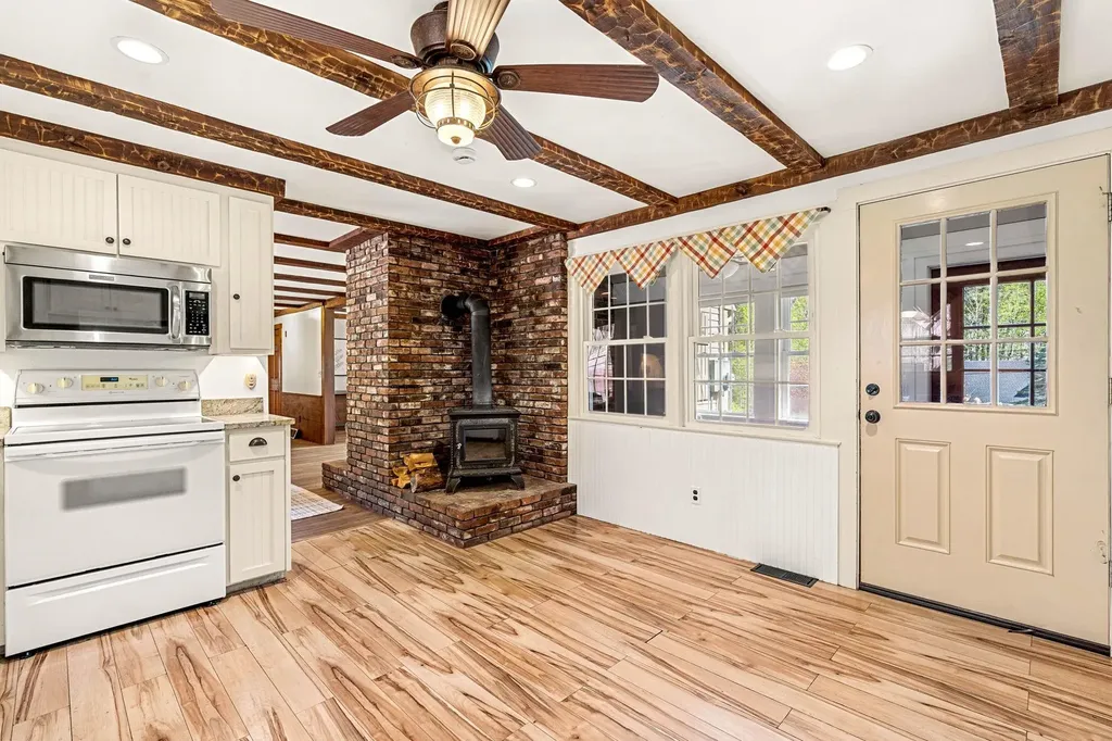 30 Marvin Road Moultonborough NH 03254