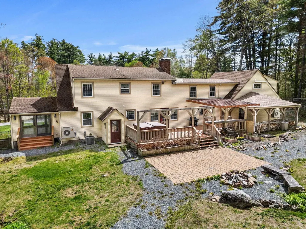 30 Marvin Road Moultonborough NH 03254
