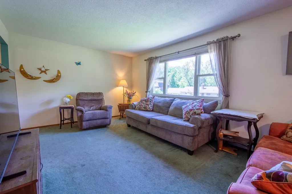 14 East Street Waterbury VT 05676