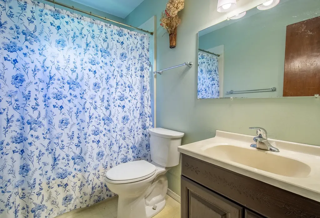 14 East Street Waterbury VT 05676