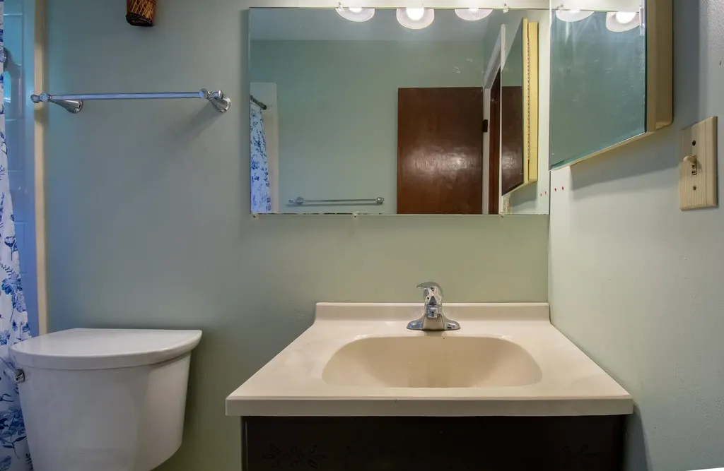 14 East Street Waterbury VT 05676