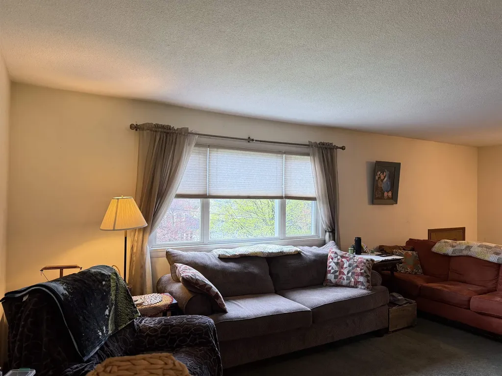 14 East Street Waterbury VT 05676