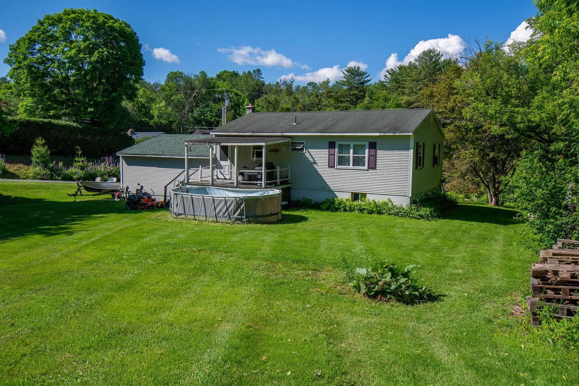 14 East Street Waterbury VT 05676