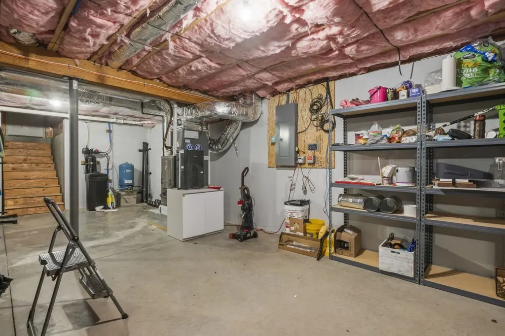 90 Village Place Drive Barrington NH 03825