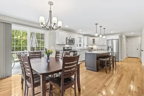 90 Village Place Drive Barrington NH 03825