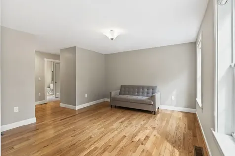 90 Village Place Drive Barrington NH 03825