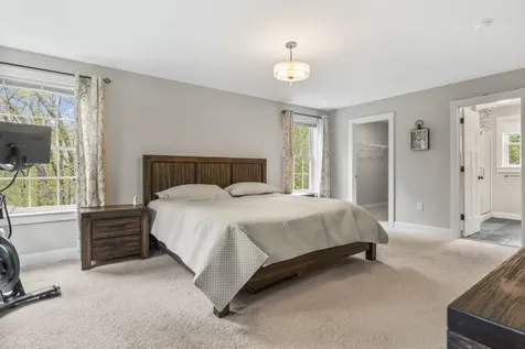90 Village Place Drive Barrington NH 03825