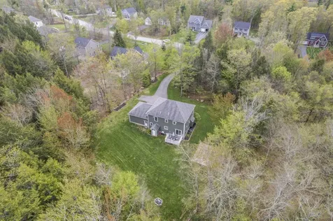 90 Village Place Drive Barrington NH 03825