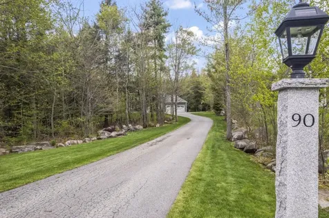 90 Village Place Drive Barrington NH 03825