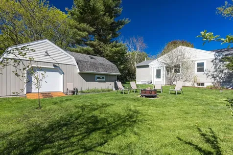 5 Ruth Street Portsmouth NH 03801