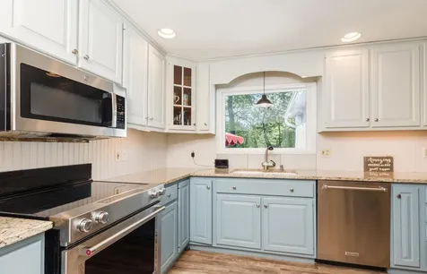 5 Ruth Street Portsmouth NH 03801