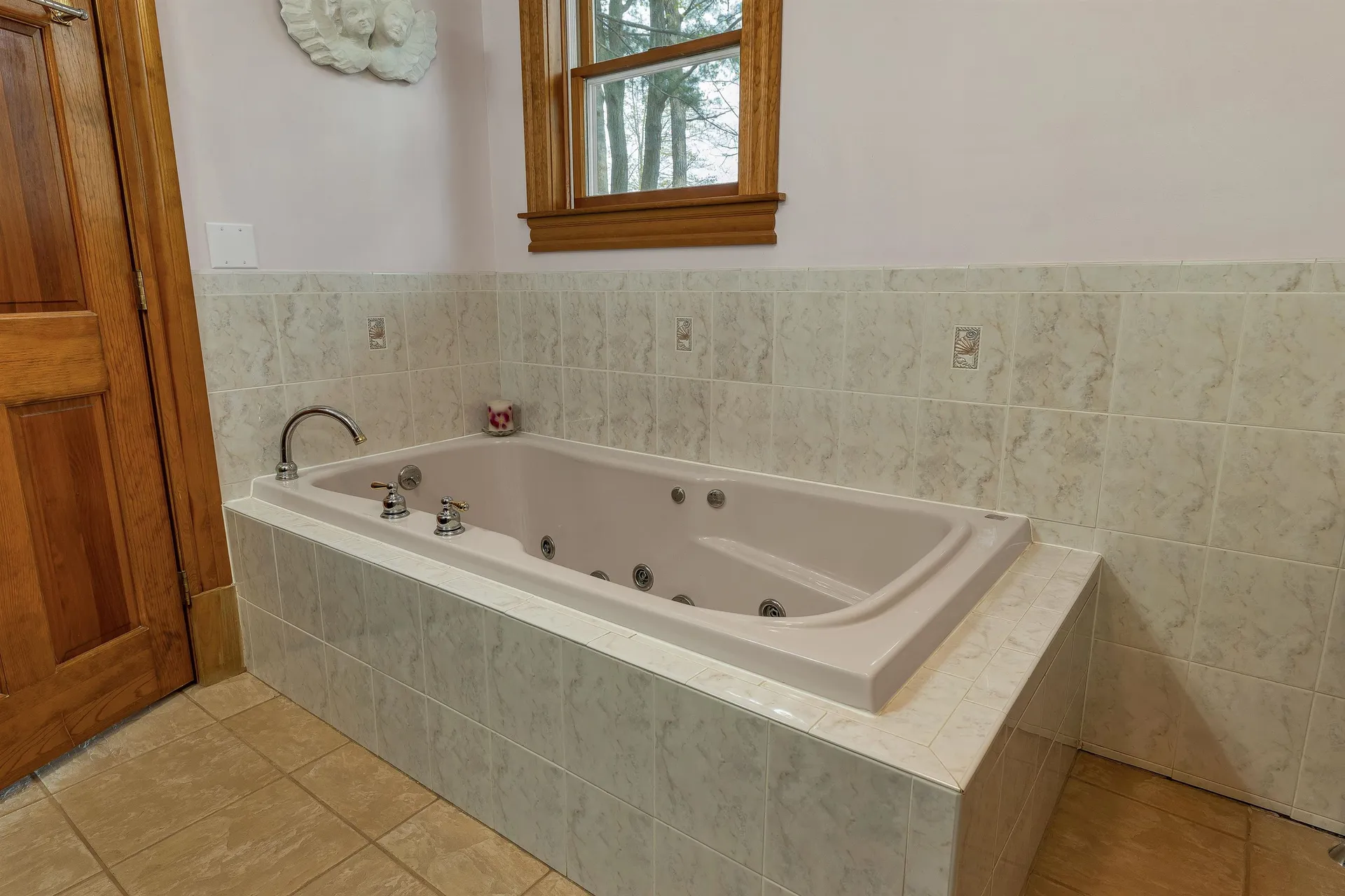 40 Coopers Grove Road Kingston NH 03848