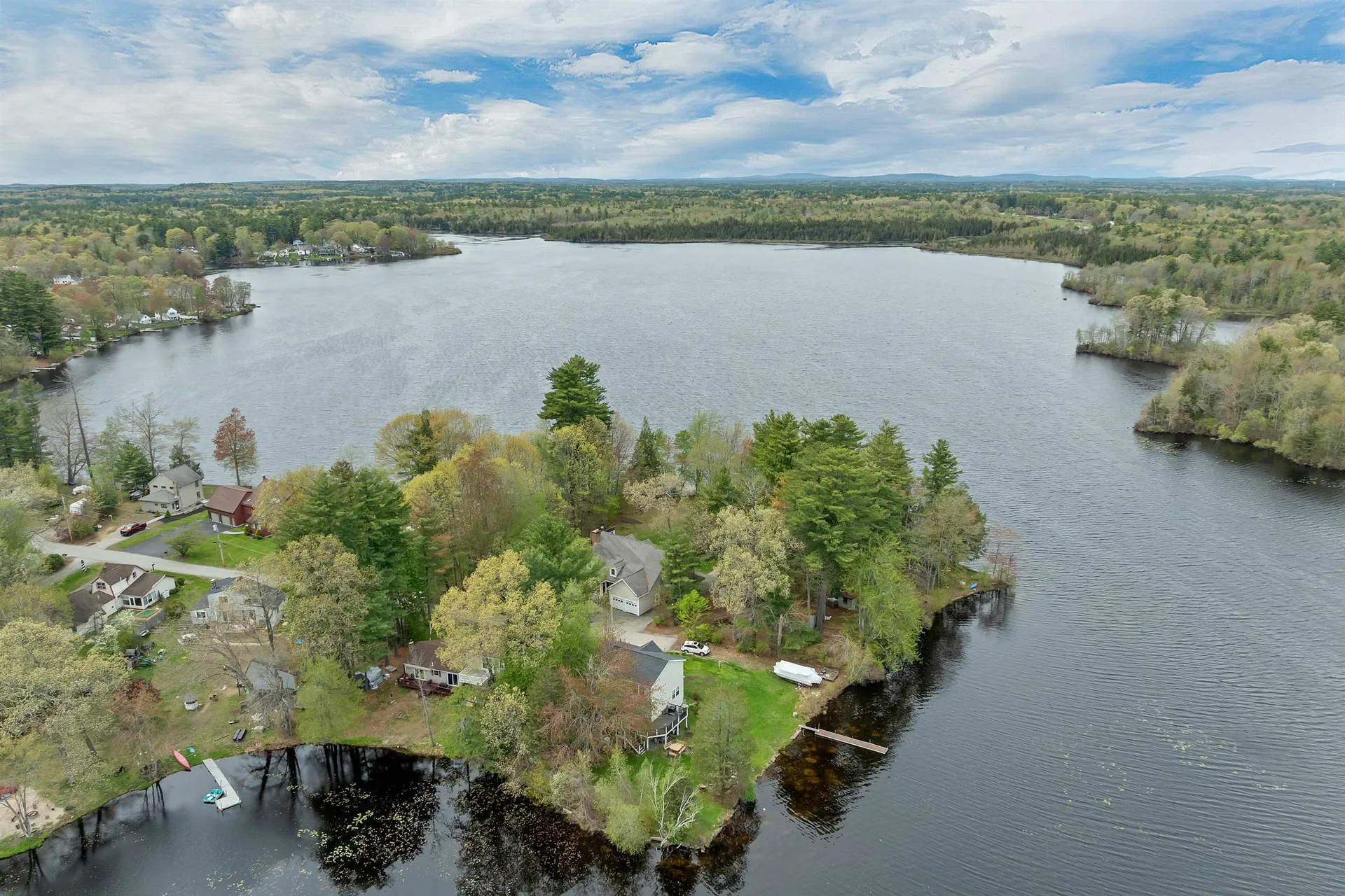 40 Coopers Grove Road Kingston NH 03848