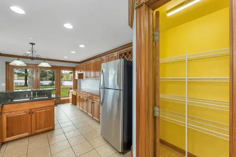 40 Coopers Grove Road Kingston NH 03848