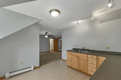 40 Coopers Grove Road Kingston NH 03848
