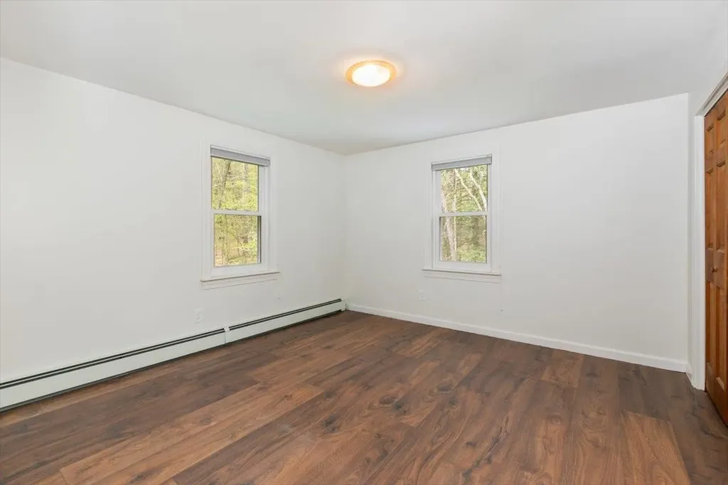 18 Winterberry Drive Amherst NH 03031
