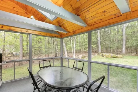 18 Winterberry Drive Amherst NH 03031