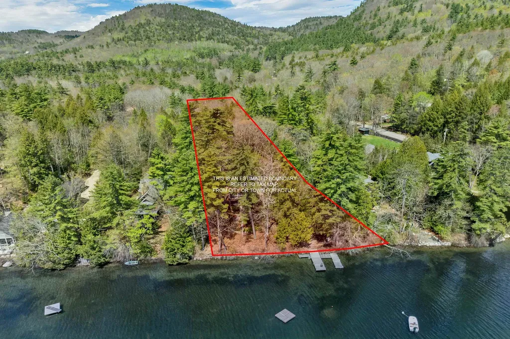 43 Howard Road Holderness NH 03245