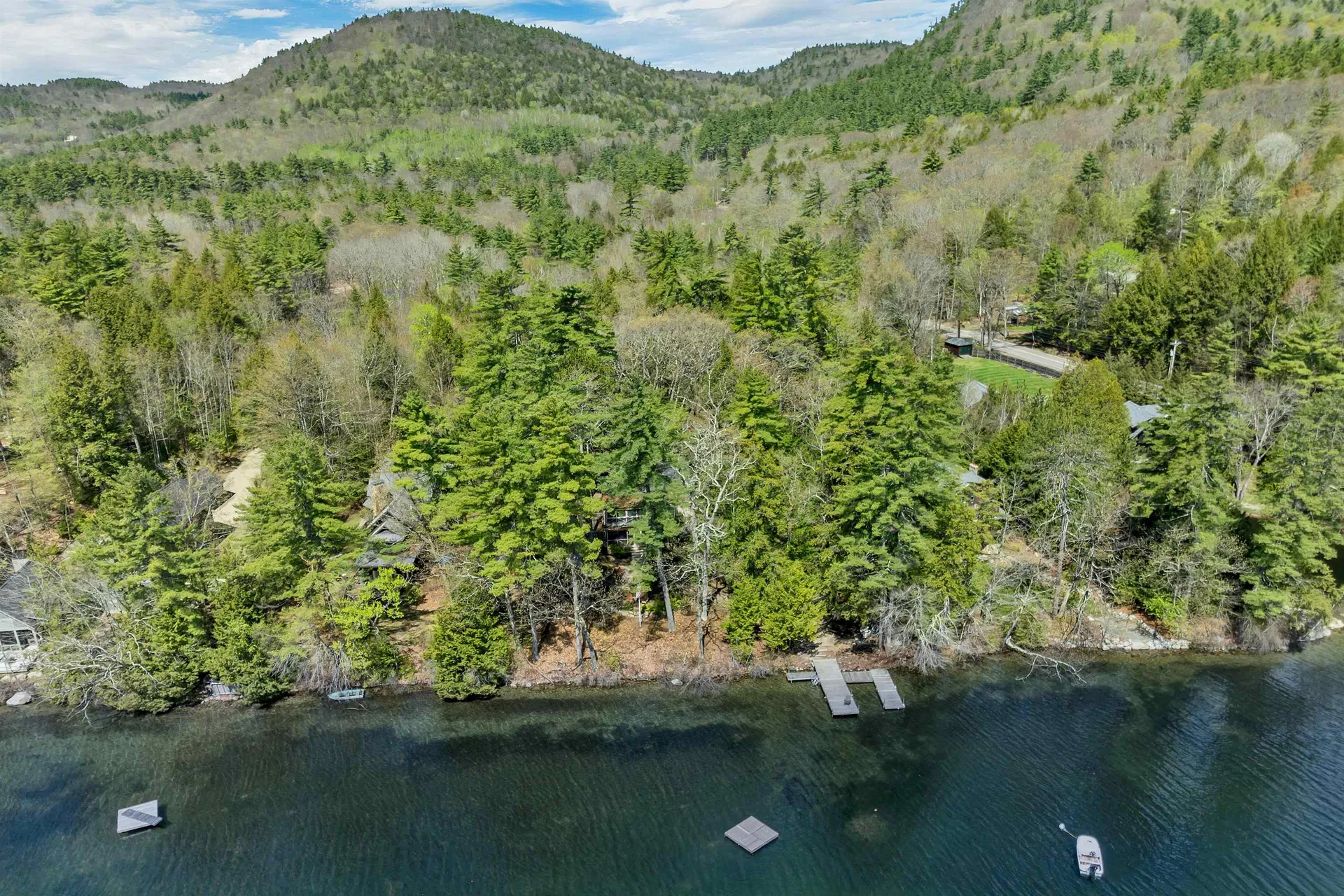 43 Howard Road Holderness NH 03245
