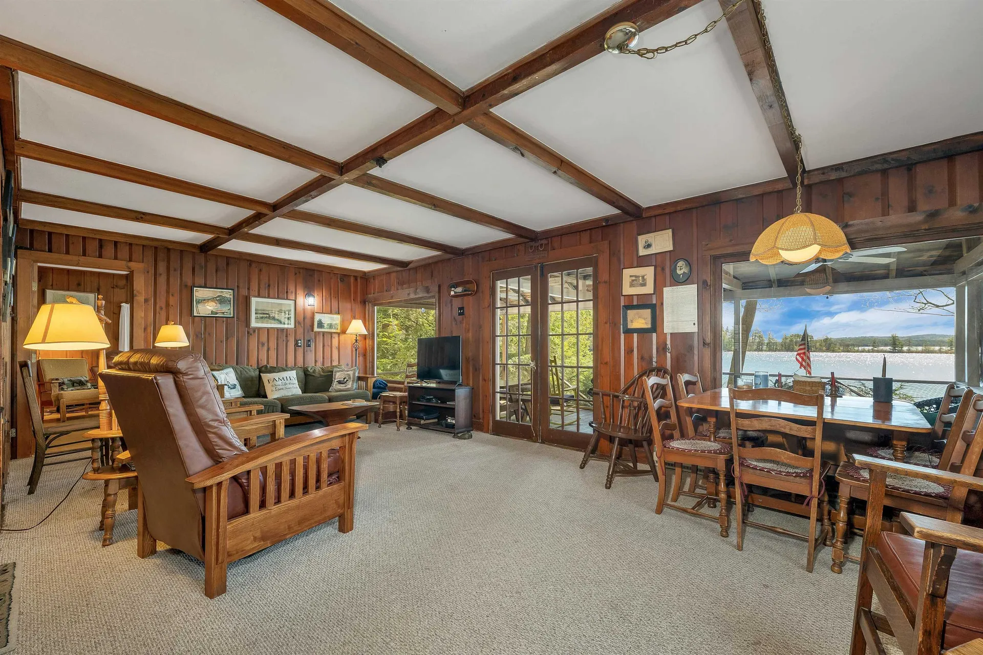 43 Howard Road Holderness NH 03245