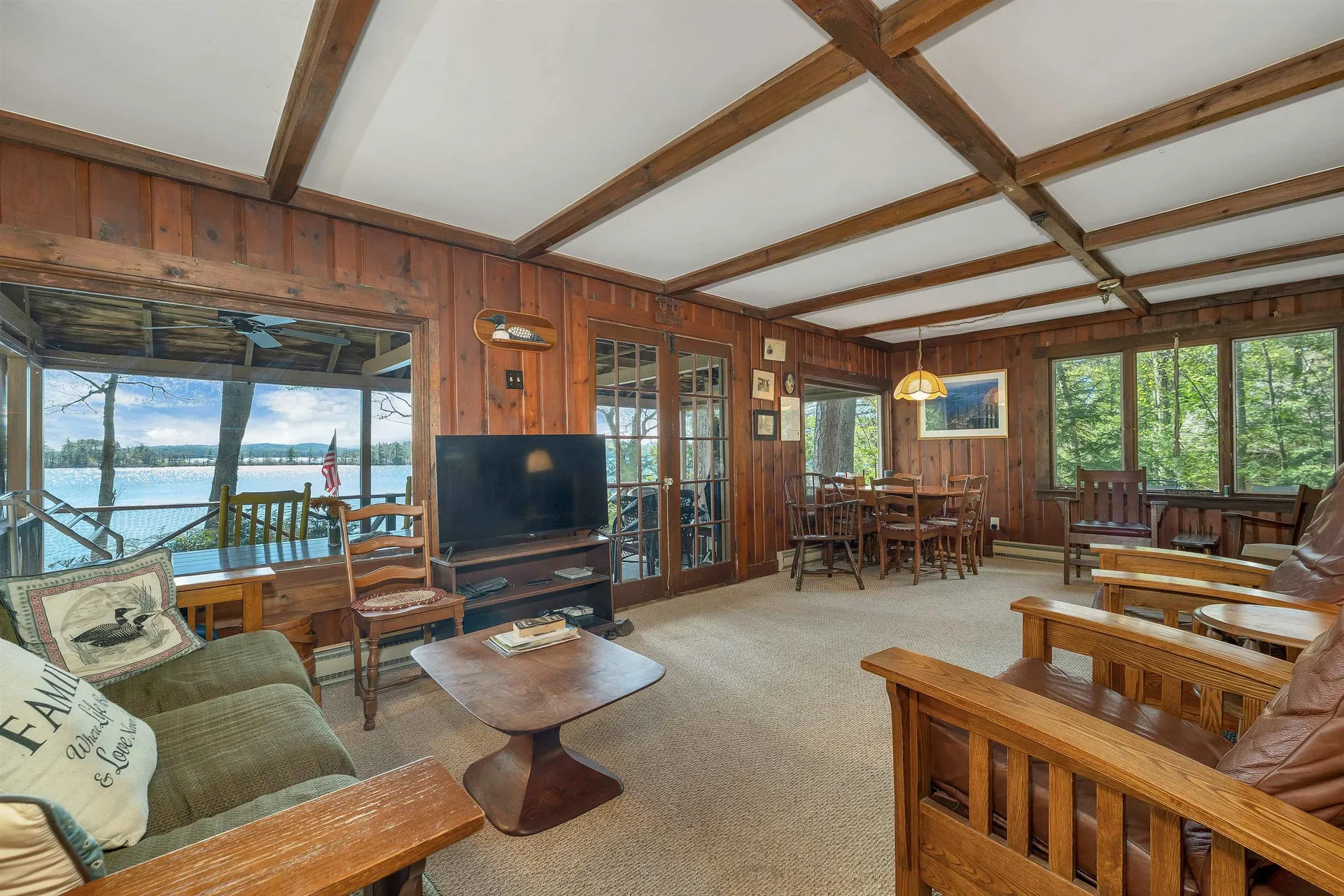 43 Howard Road Holderness NH 03245