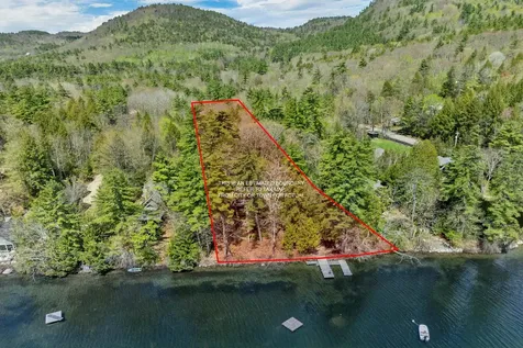 43 Howard Road Holderness NH 03245
