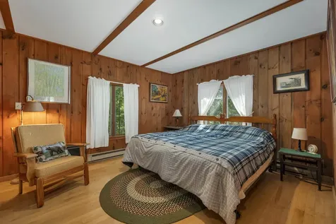 43 Howard Road Holderness NH 03245